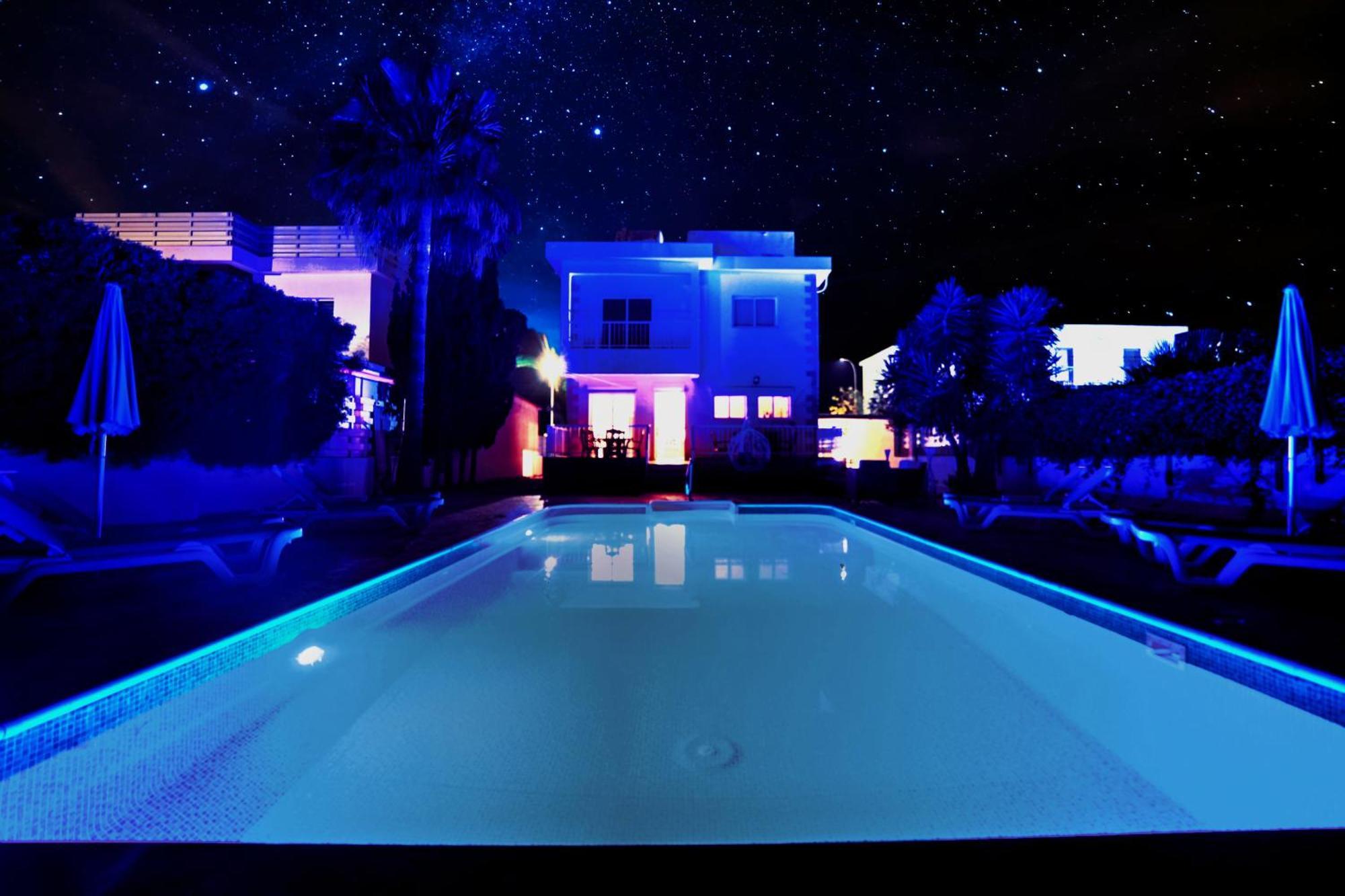 Villa Chloe Ayia Napa Bagian luar foto